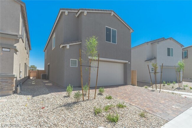 Foto del edificio - 3362 Sunlight Grove Ln