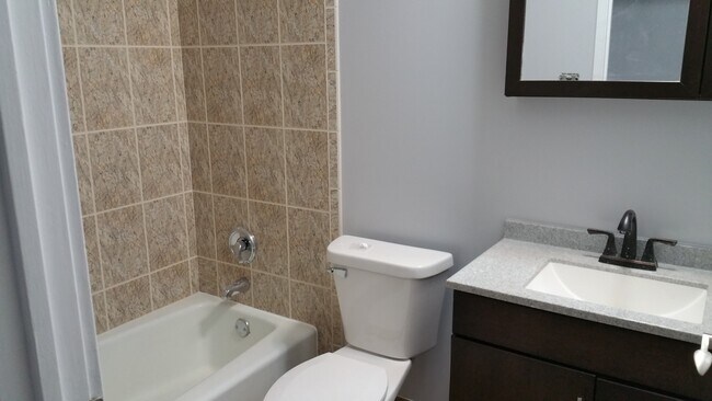 Foto del edificio - 1005 Centurion Ln