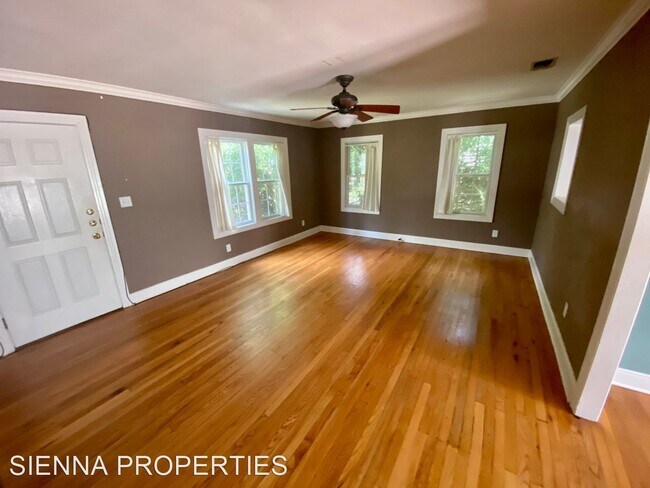 Building Photo - 2 br, 1 bath House - 5503 Montview St