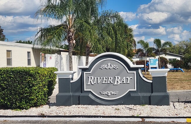 Photo - 7004 Marine Dr House