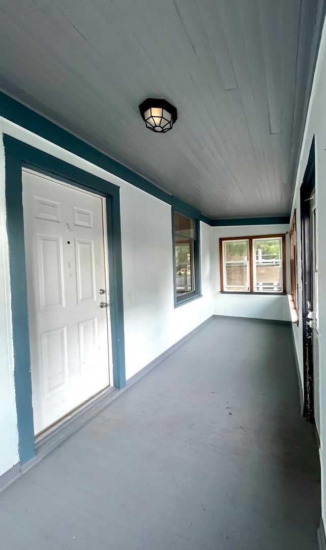 Building Photo - 3523 Maple Ave