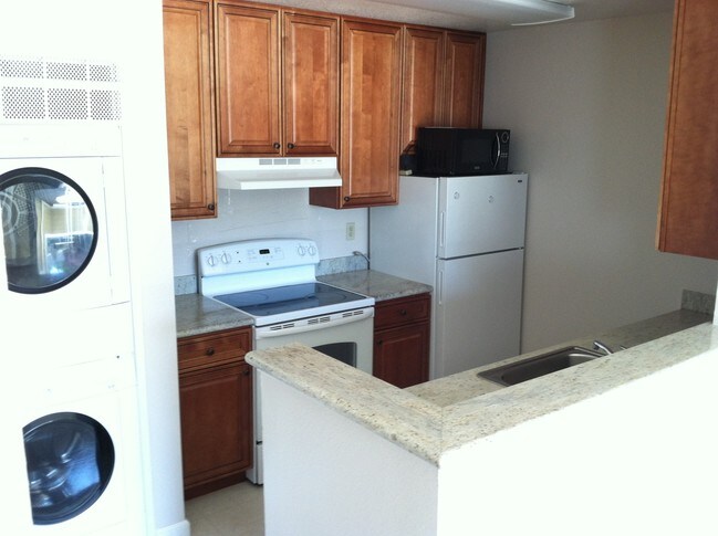 Foto del edificio - 210 Reflections Dr