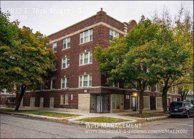 Building Photo - 2832 E 78th St