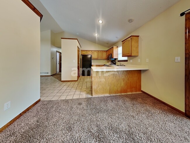 Building Photo - 166 Stewart Way