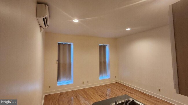 Foto del edificio - 459 M St NW