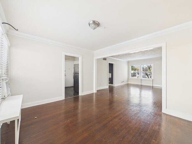 Foto del edificio - 1920 Richmond Ave.