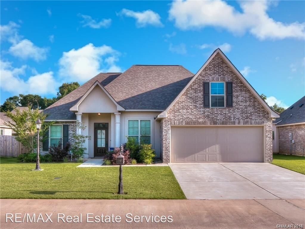 Foto principal - 3 br, 2 bath House - 9373 Briarcrest