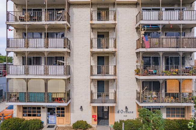 615 E Broadway Long Beach, CA 90802 - 615 E Broadway