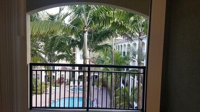 Foto del edificio - 2417 Renaissance Way