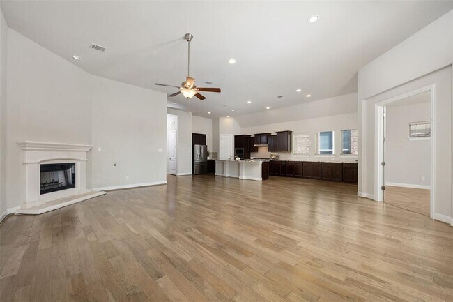 Building Photo - 2701 Hudson Ln