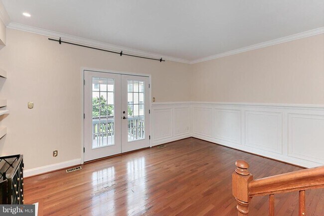 Building Photo - 9630 Sutton Green Ct
