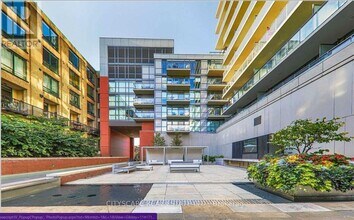 Building Photo - 775 King St W