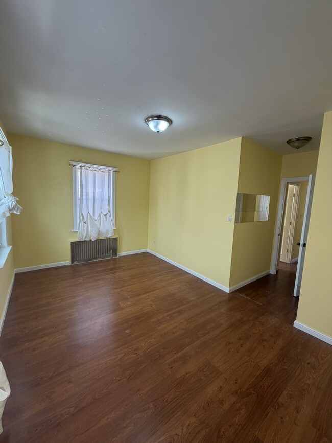 Building Photo - 250 Ocean View Ave