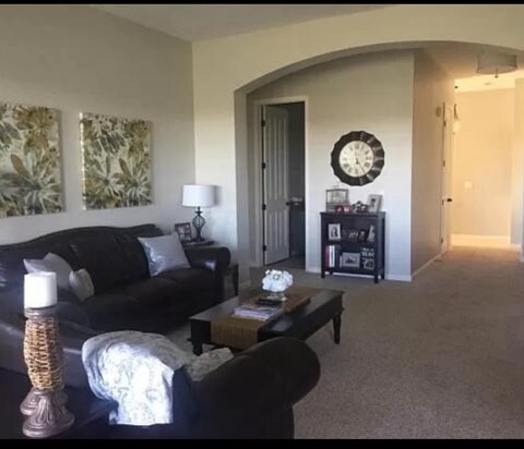 Foto del edificio - 6819 Kinsale Ln