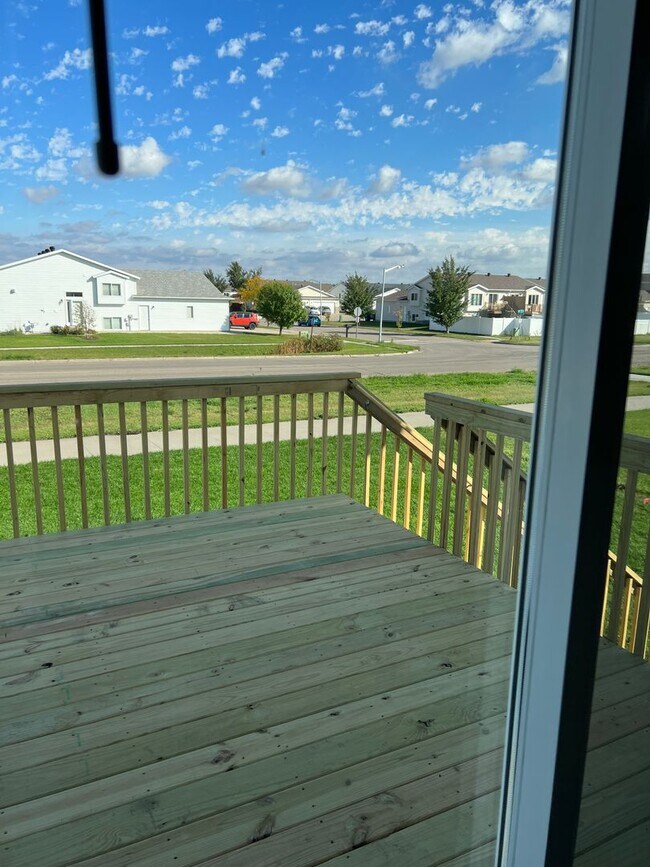 Foto del edificio - New 3 Bedroom/2 Bathroom House - Rent With...