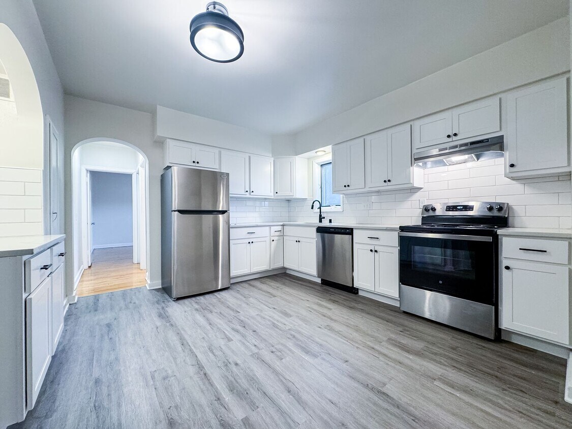 Foto principal - 1220-1228 Williamson St