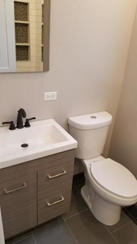 Building Photo - 3033 Euclid Ave