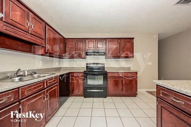 Foto del edificio - 3784 Soapstone Rd