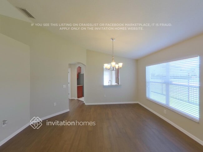 Foto del edificio - 4253 Warwick Hills Dr
