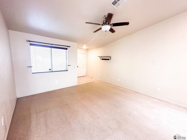 Foto del edificio - 3183 S Ragen Dr