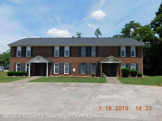 Building Photo - 9101 Parktop Ln NW