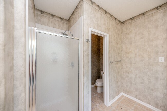 Building Photo - 14203 Alamosa Ct