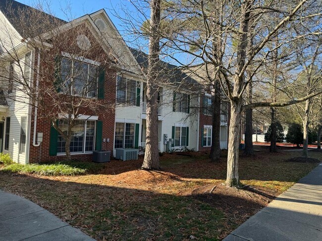 Foto del edificio - 2814 Kudrow Ln