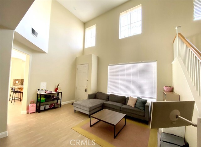 Foto del edificio - 16376 Creekside Pl