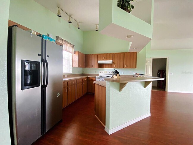 Building Photo - 445 Savanna Pointe St
