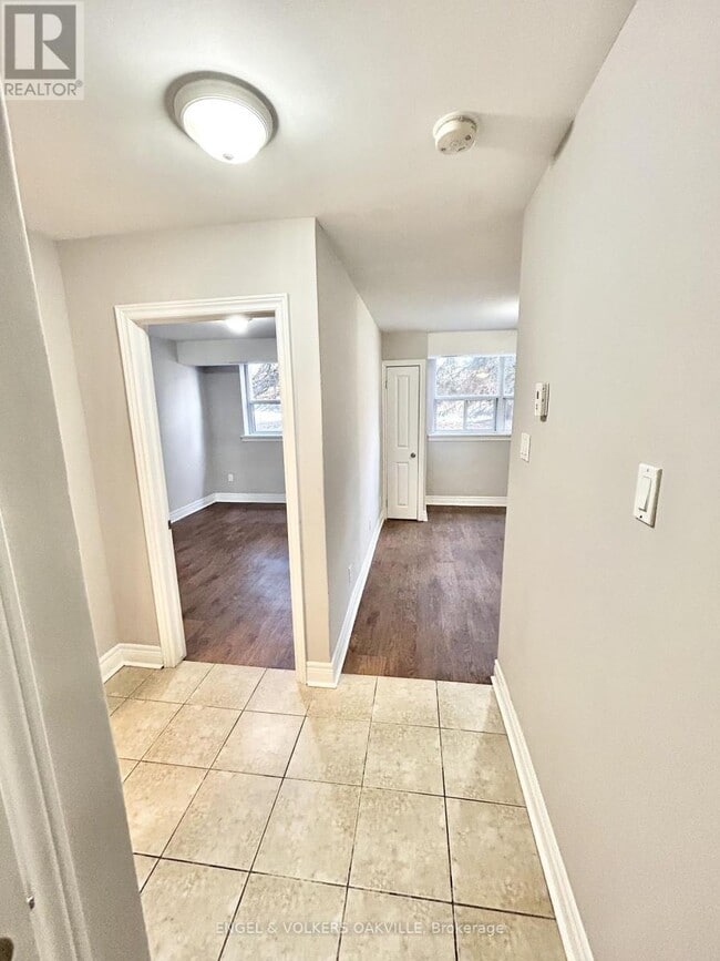 Building Photo - 90 Twenty Fifth St