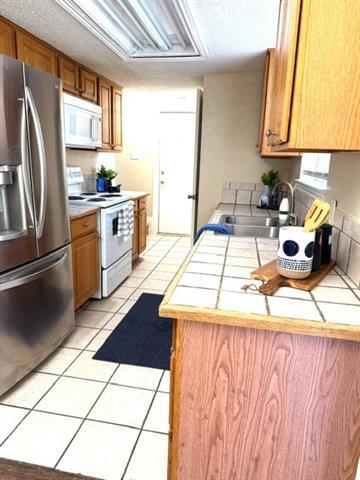 Building Photo - 6513 Westridge Dr