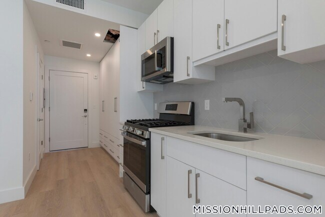 Foto del edificio - 1127 Harrison Ave