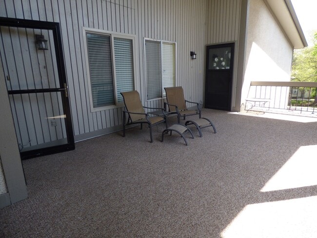 Building Photo - Beautiful 2 Bd 2 Bath Condo in Murray