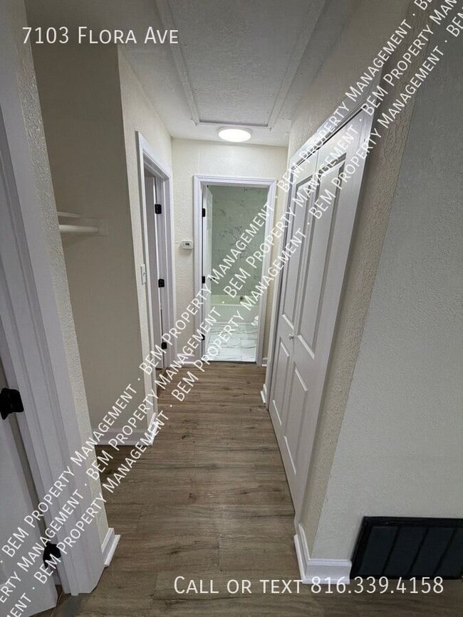 Building Photo - 7103 Flora Ave