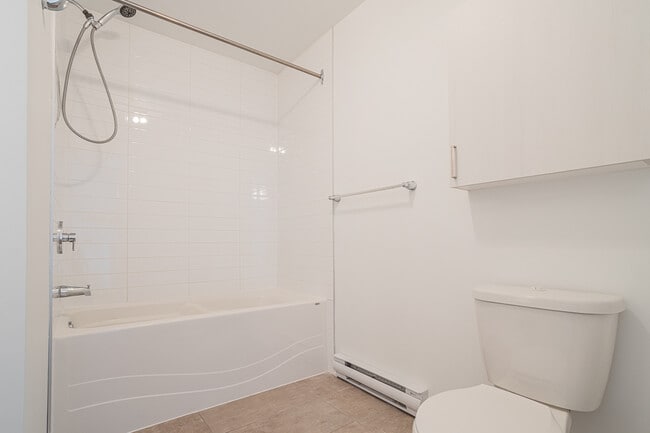 Building Photo - Faubourg Lacordaire