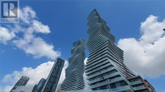 Building Photo - 3883 Quartz Rd