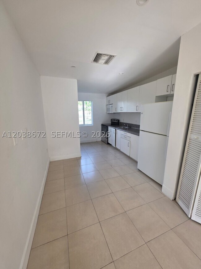 Foto del edificio - 4729 NW 15th Ave