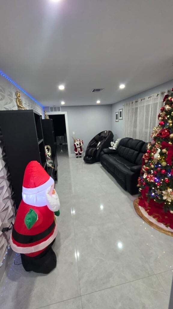 Foto del edificio - 131 Puffin Ct