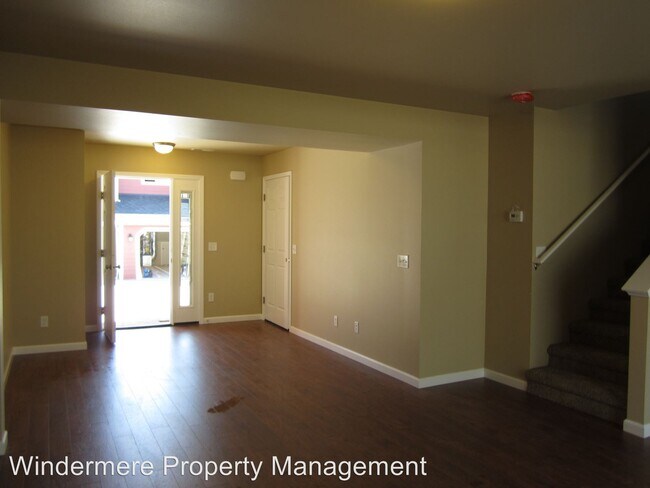 Building Photo - 2160 Siddle Loop