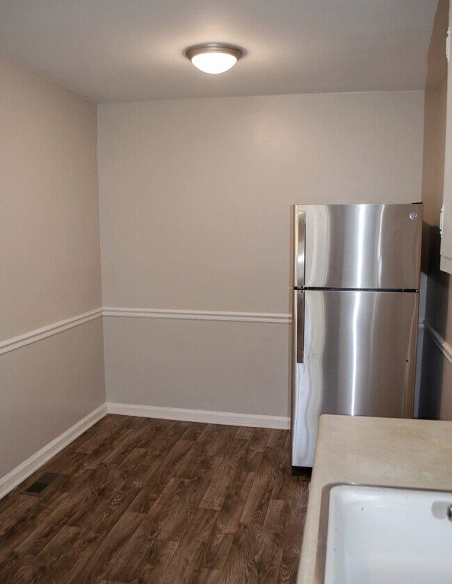 Foto del edificio - 1000 Mills Street Apartments