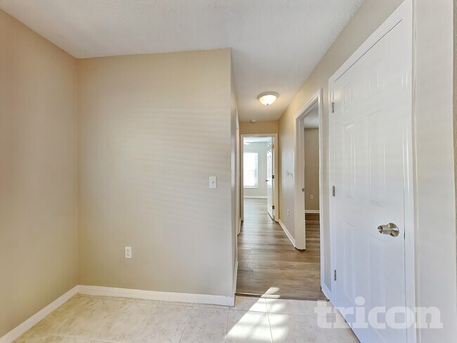 Foto del edificio - 1782 Grey Fox Dr