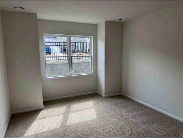 Foto del edificio - 553 Lemon Daisy Ln