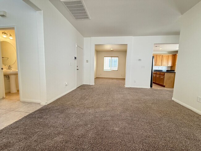 Foto del edificio - 9031 Winchester Ridge St