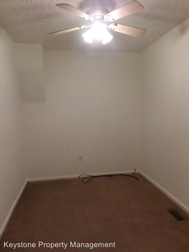 Building Photo - 2 br, 1 bath House - 808 E. Abriendo Ave.
