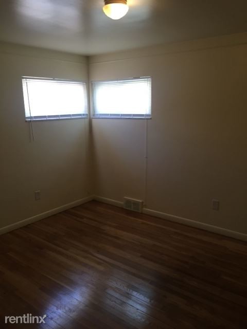 Building Photo - 4 br, 2 bath House - 16124 Sprenger Ave