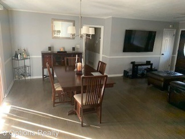 Foto del edificio - 2 br, 2 bath House - 4763 Howard Drive