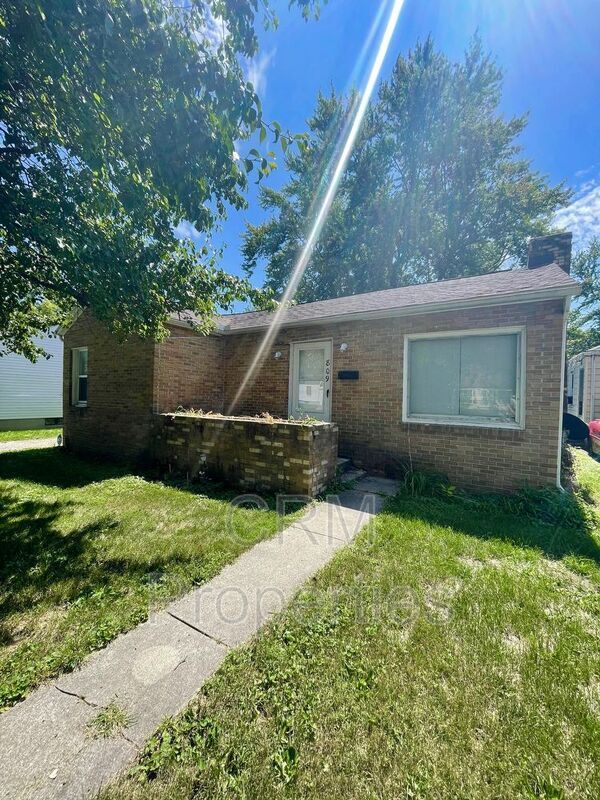 809 E Mulberry St, Kokomo, IN 46901 House Rental in Kokomo, IN