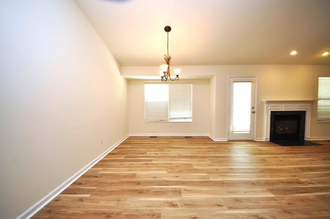 Building Photo - 59 Monterey Cypress Dr