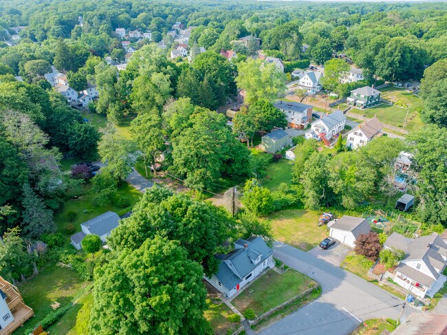 Foto del edificio - 64 N Cliff St