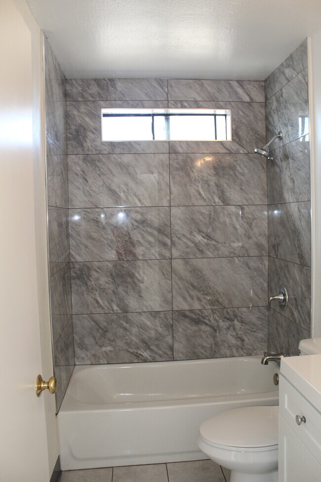 Main Bathroom - 1444 W 227th St